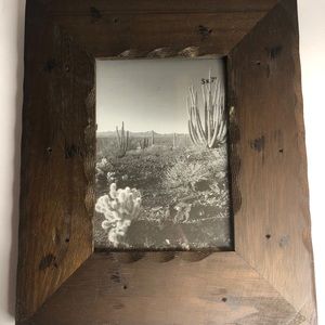 Frame Distressed Walnut - Threshold Picture frame
